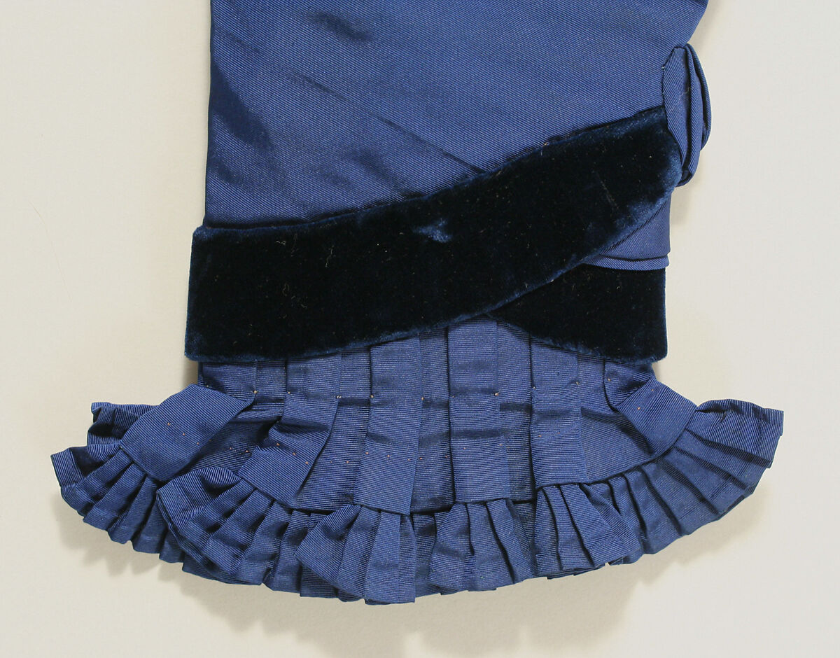 Walking ensemble, silk, French