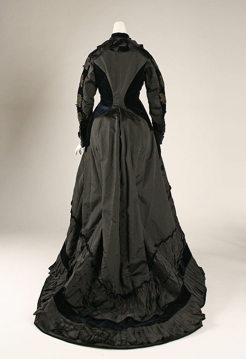 Afternoon dress, silk, probably French