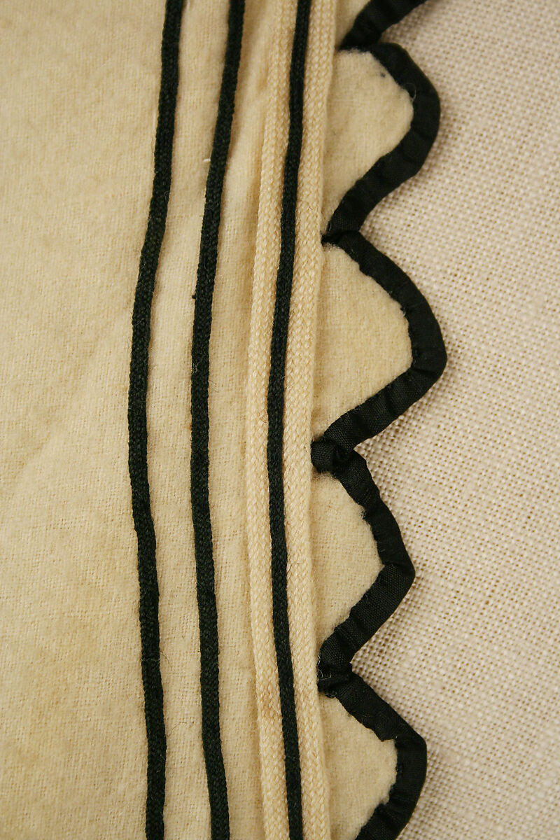 Hood, wool, silk, cotton, British