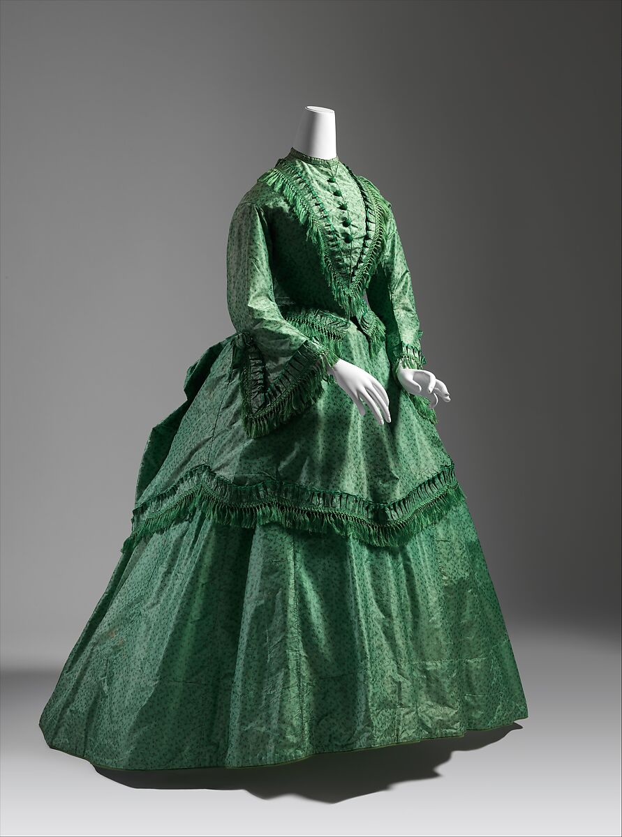 museum historical victorian dresses