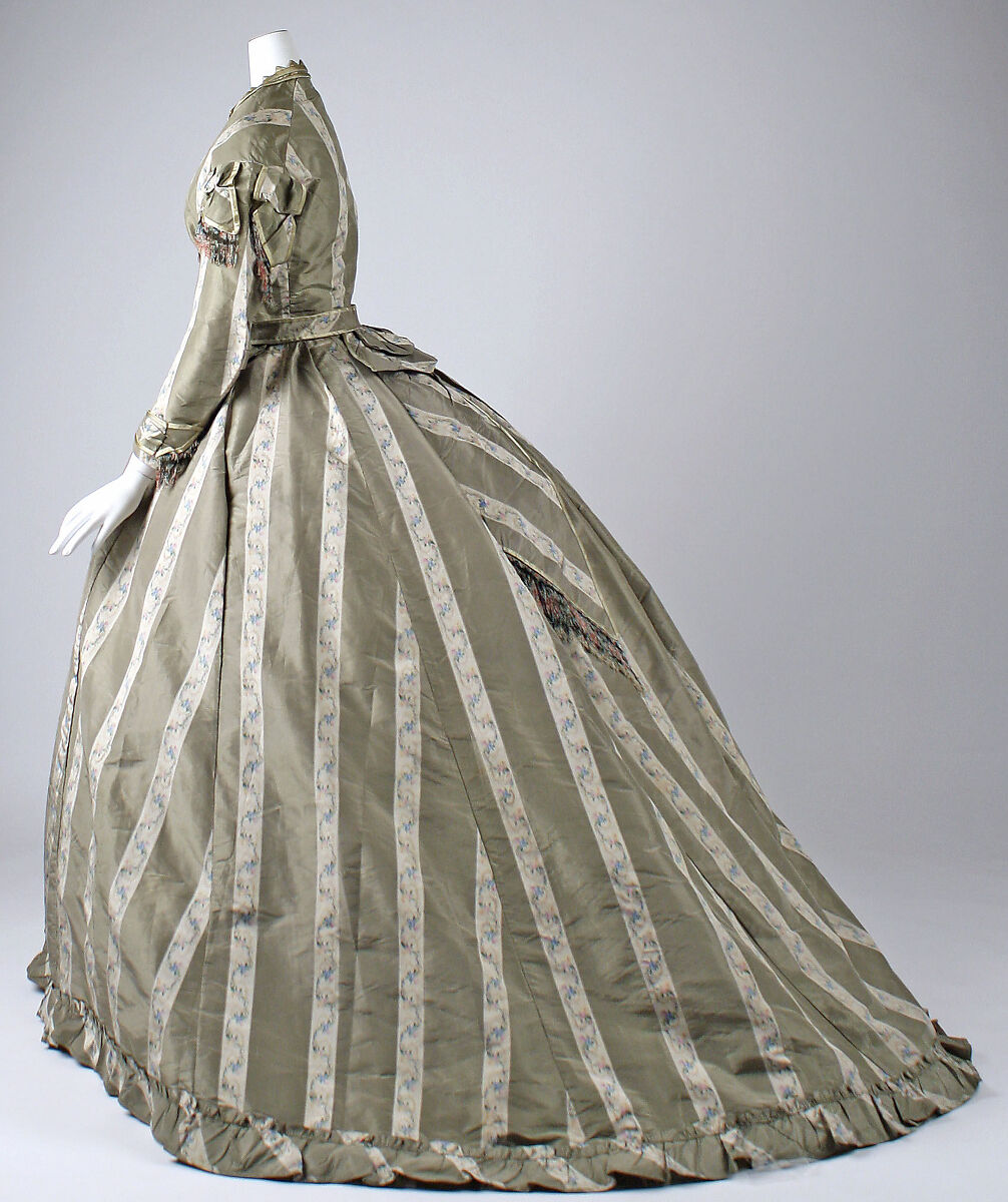 Ensemble, silk, British