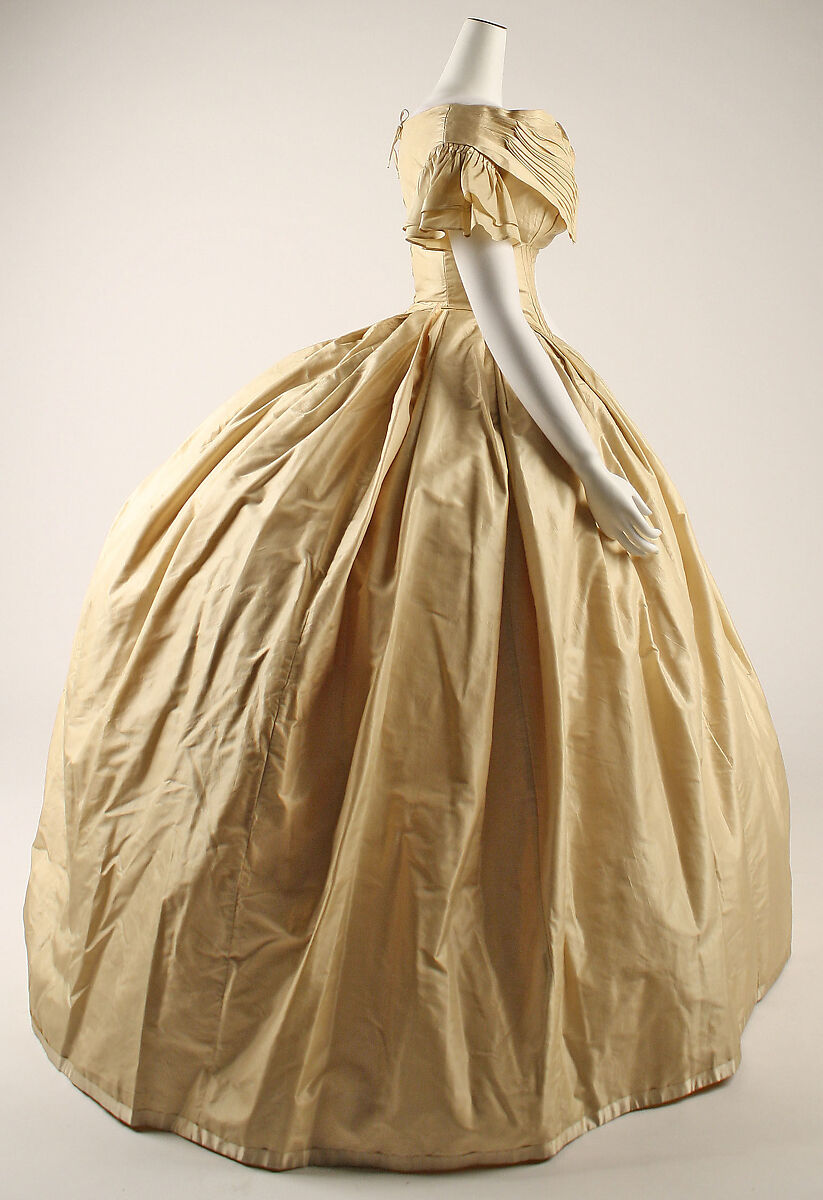 Wedding dress, [no medium available], American