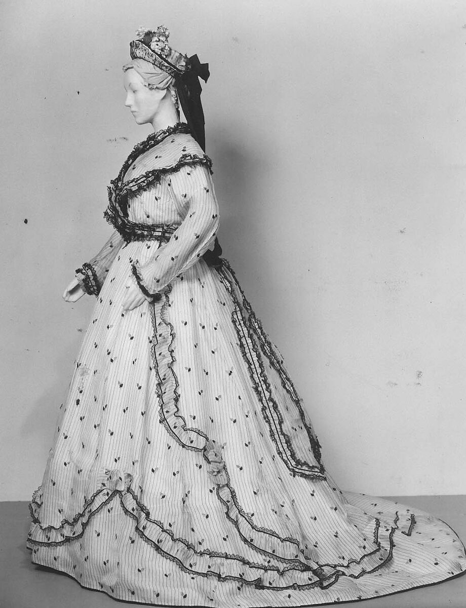 Visiting dress, silk, British