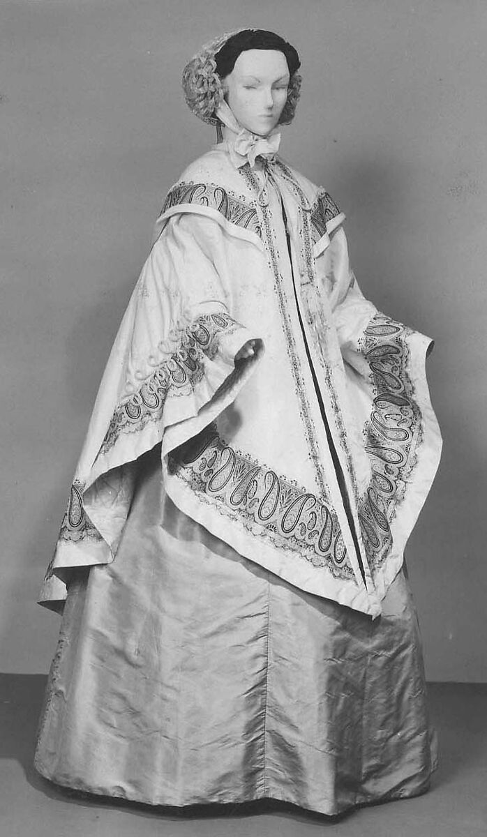 Evening cape, silk, American or European