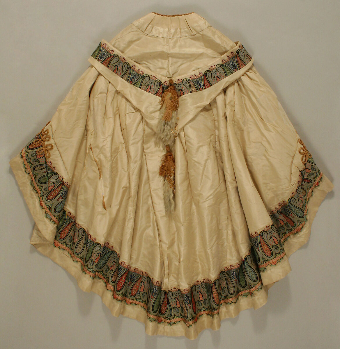 Evening cape, silk, American or European