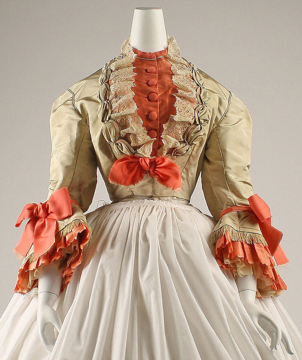Ensemble, silk, French