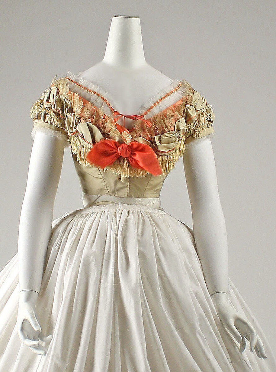Ensemble, silk, French