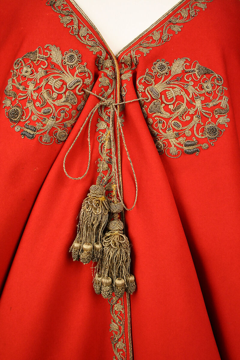 Bashlik, wool, metal thread, European