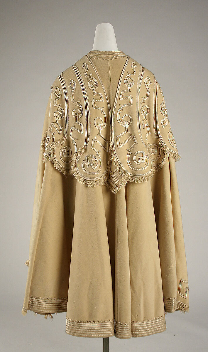 Cape, wool, silk, American or European
