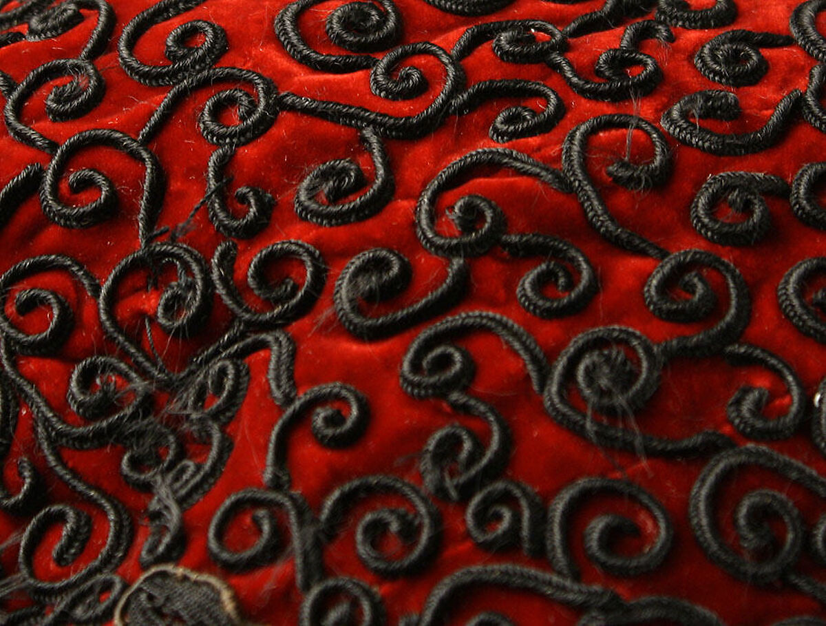 Cape, [no medium available], American or European