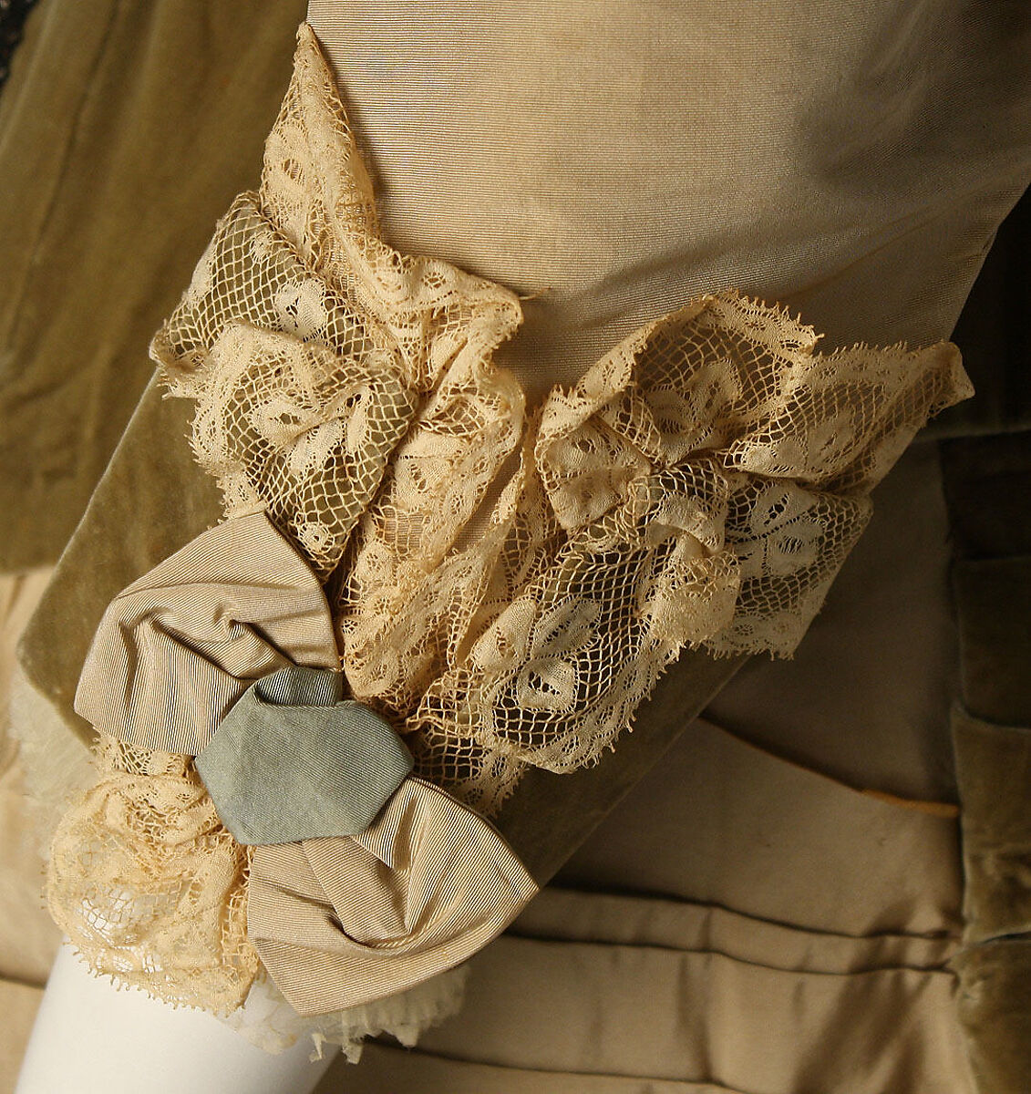 Dress, Madame Elise, silk, cotton, metal, British