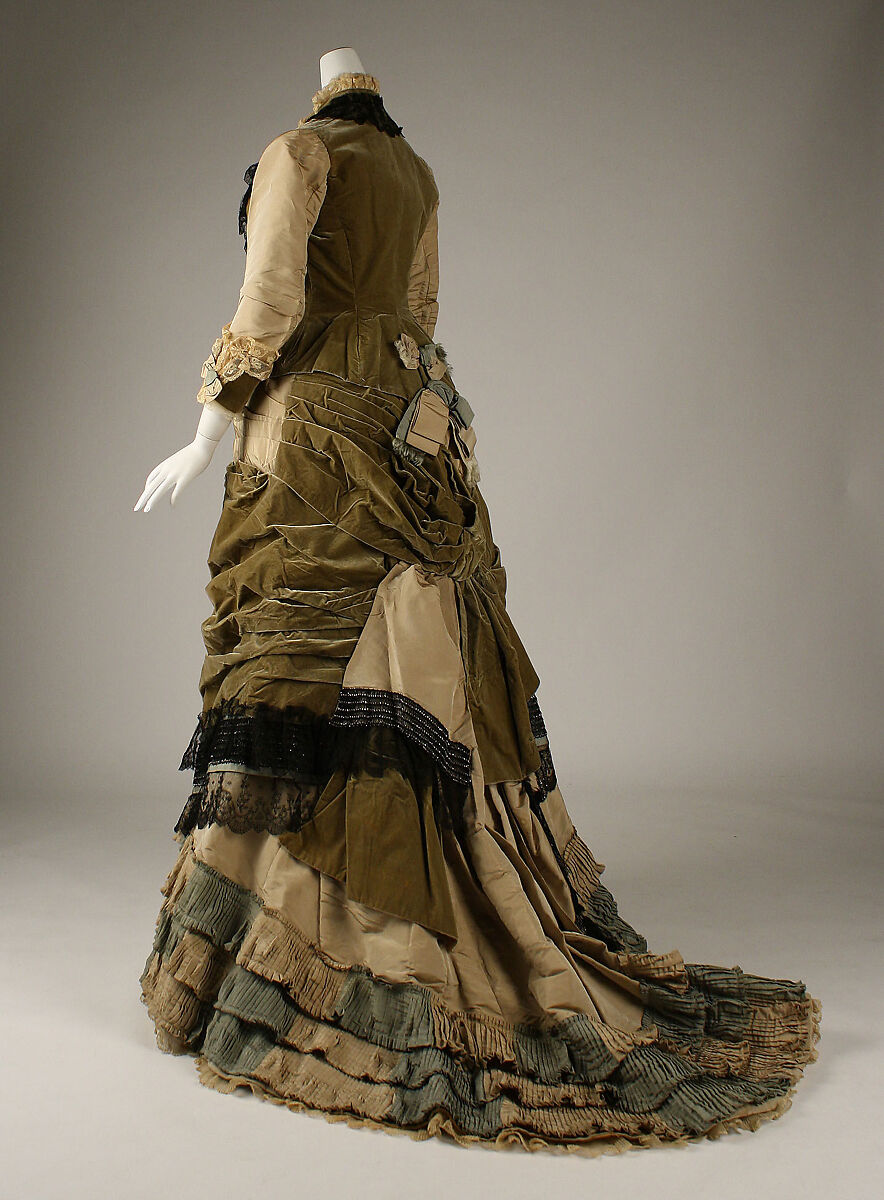 Dress, Madame Elise, silk, cotton, metal, British