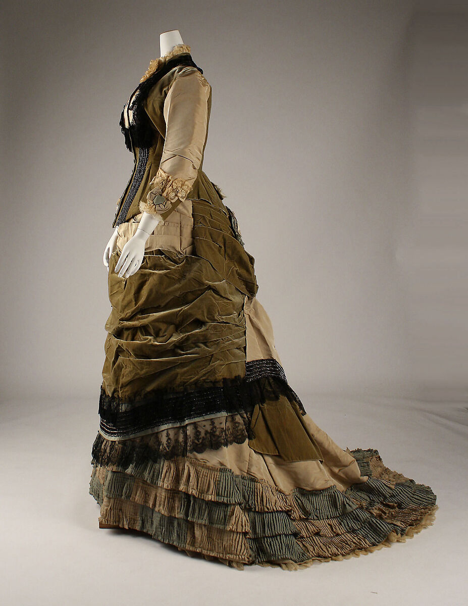 Dress, Madame Elise, silk, cotton, metal, British