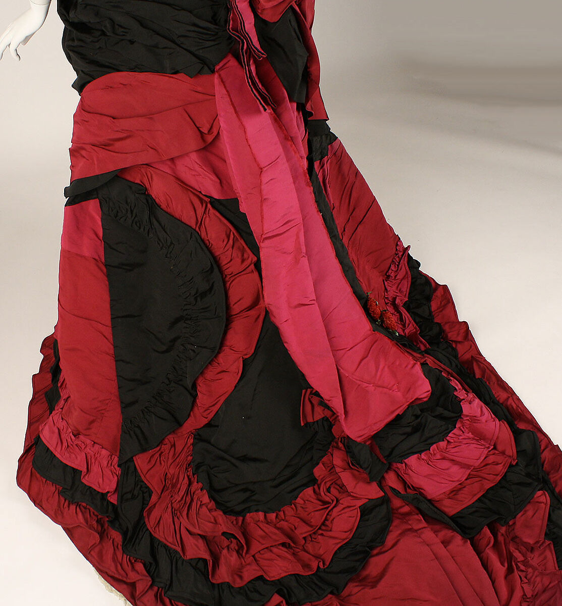 Ball gown, Madame Elise, silk, British