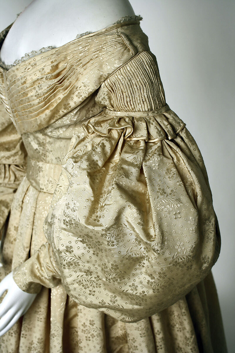 Evening dress, silk, wool, cotton, British