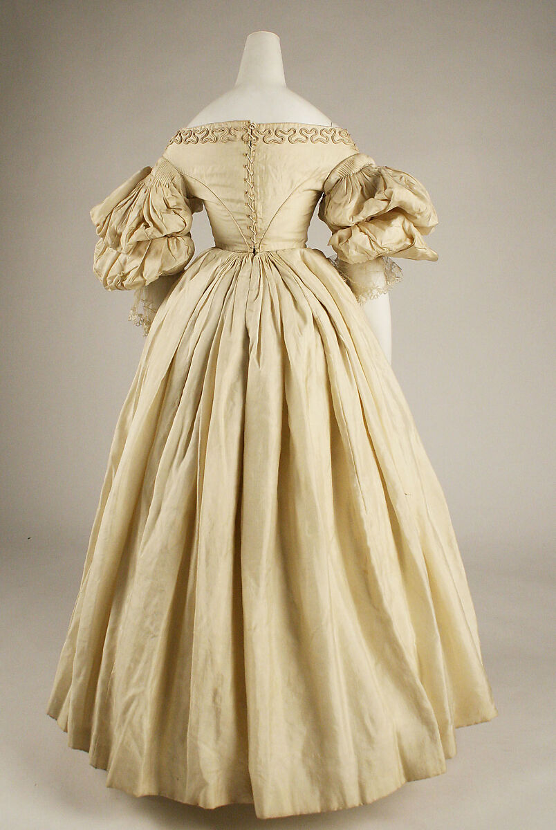 Ensemble, silk, British