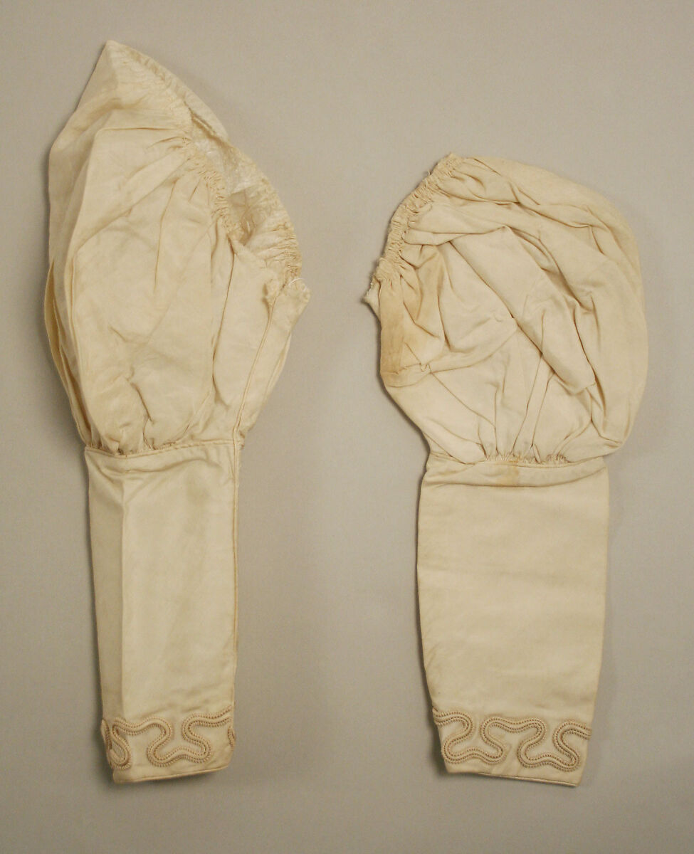 Ensemble, silk, British