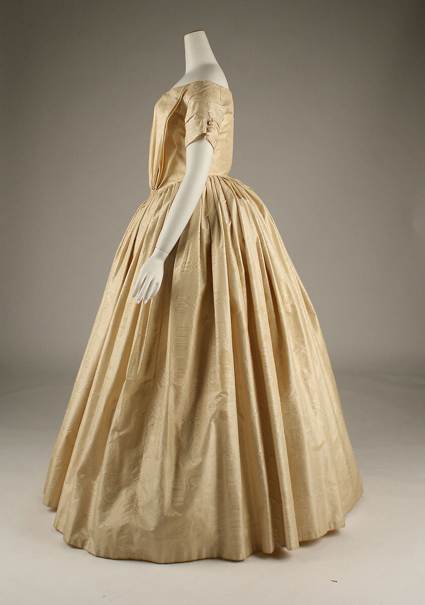 Wedding dress, silk, cotton, probably French