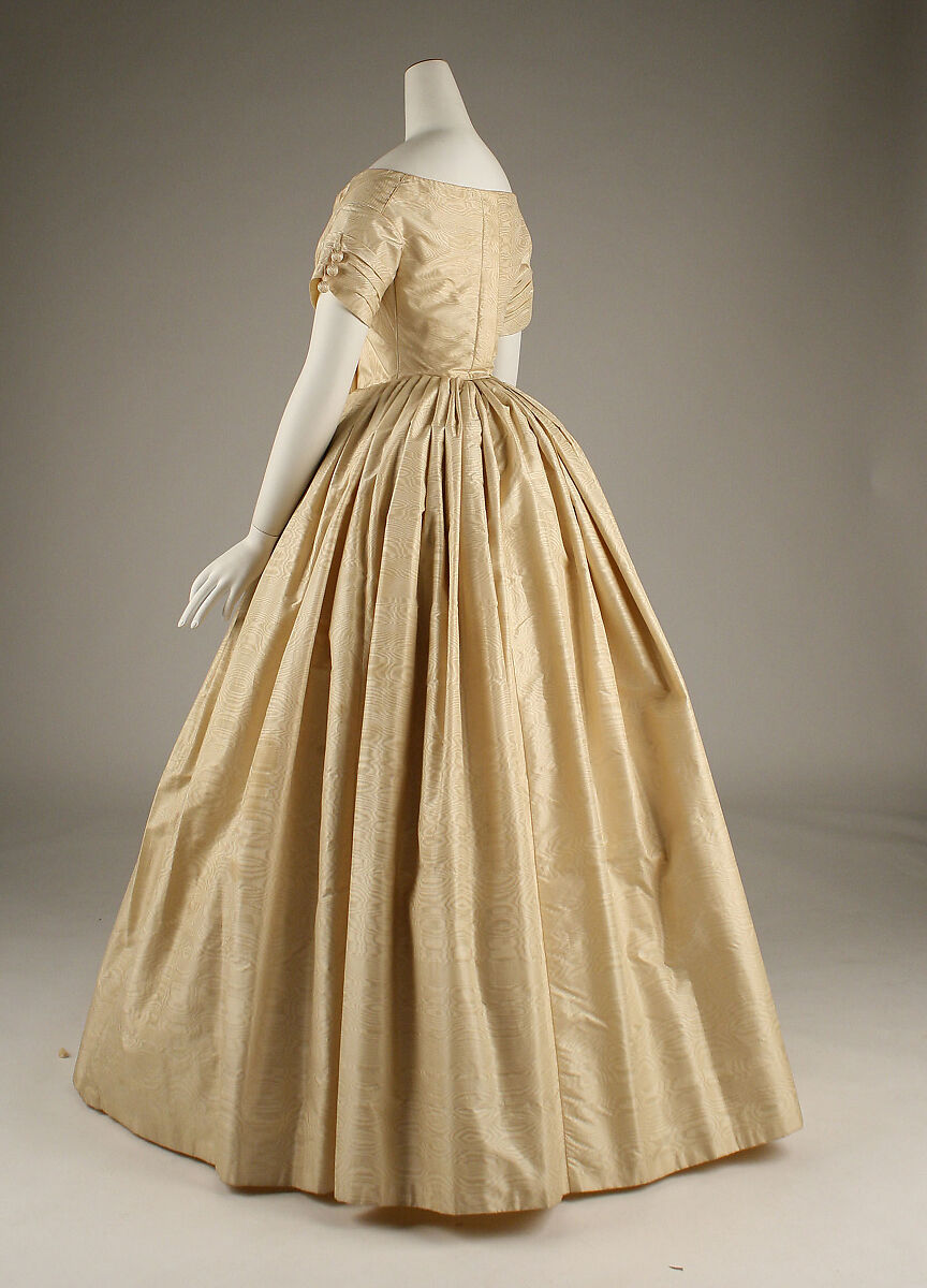 Wedding dress, silk, cotton, probably French
