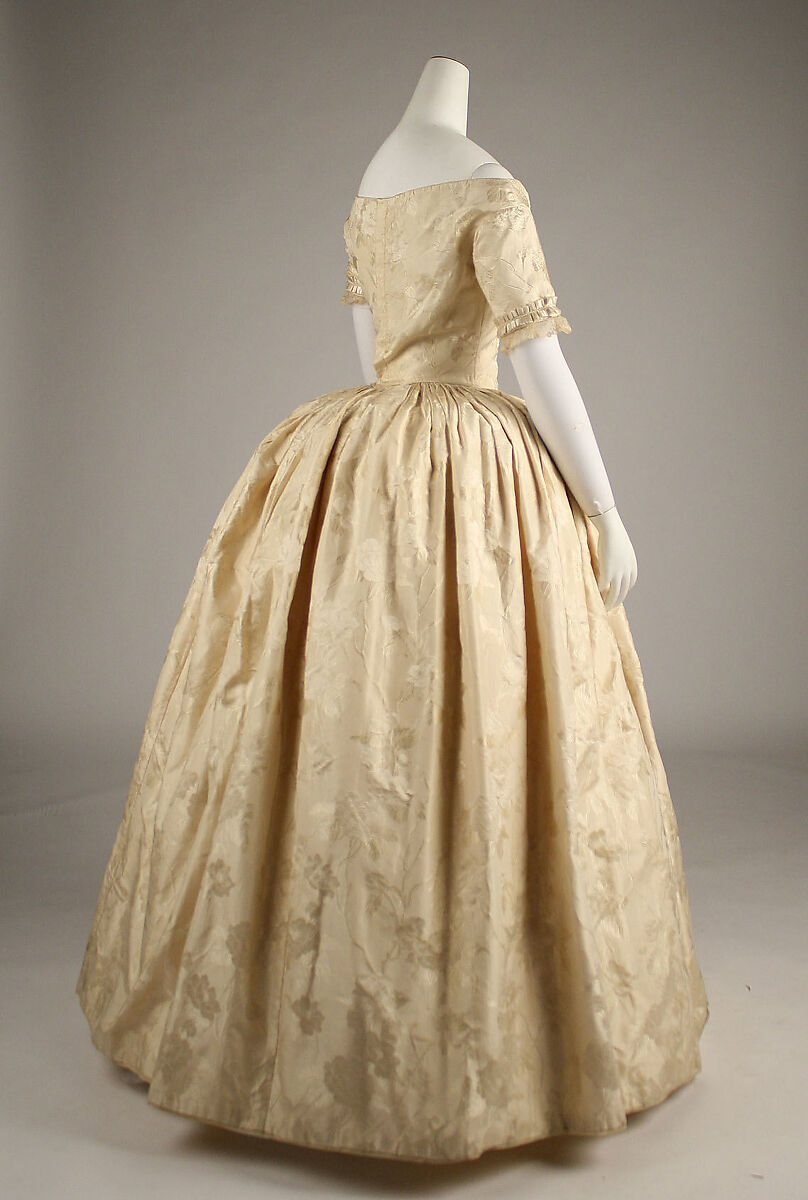 Evening ensemble, silk, British