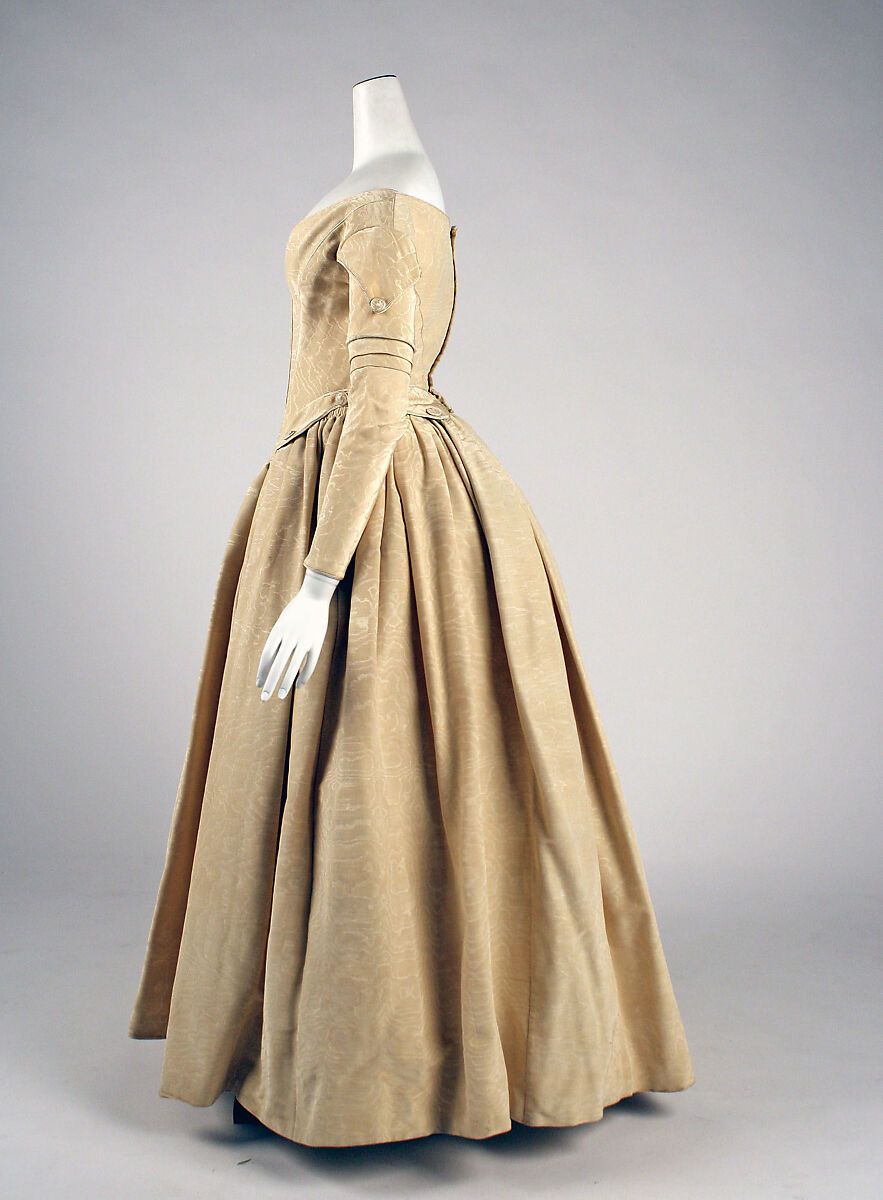 Evening dress, silk, British