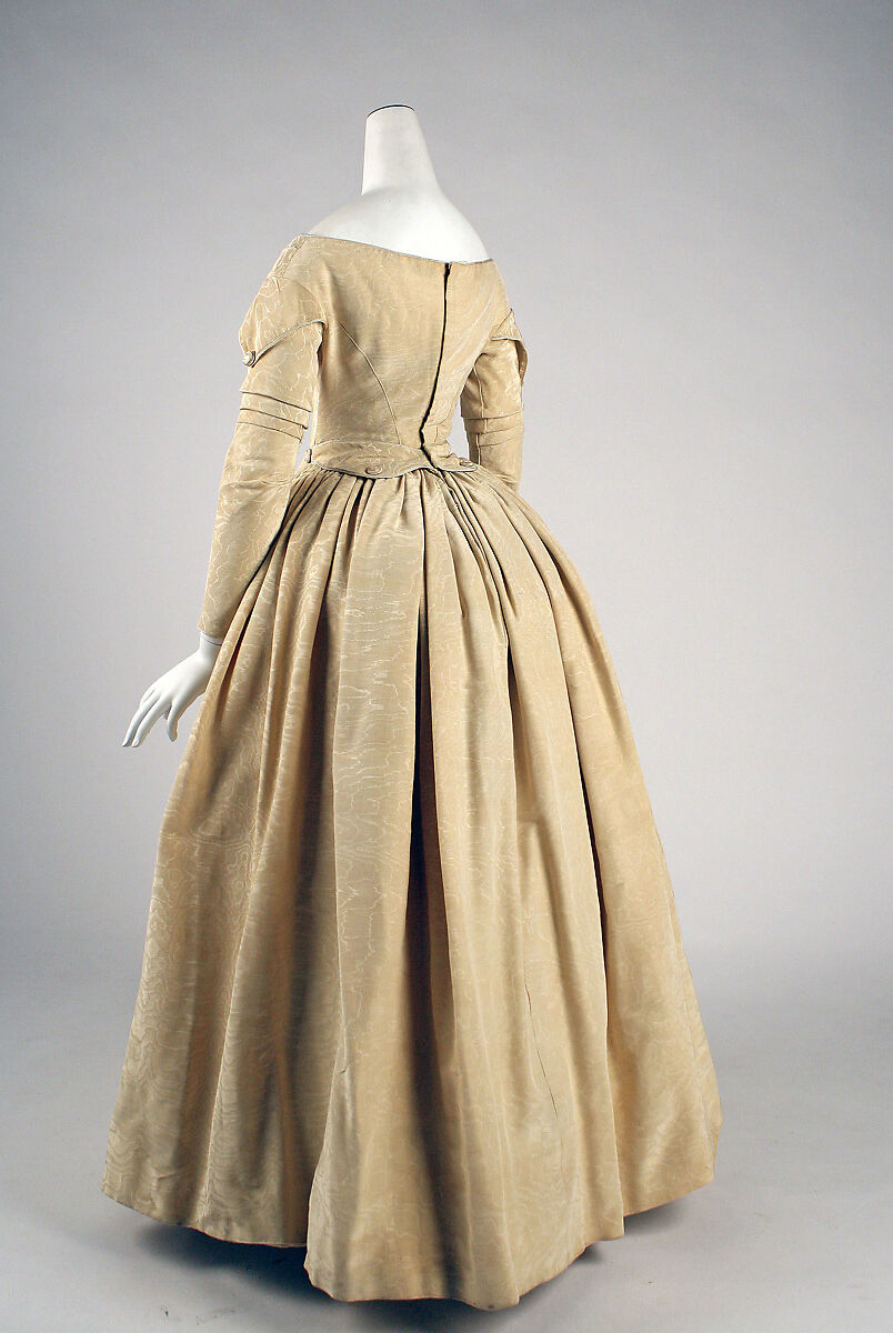 Evening dress, silk, British