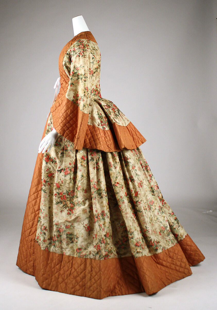 Wrapper, silk, British