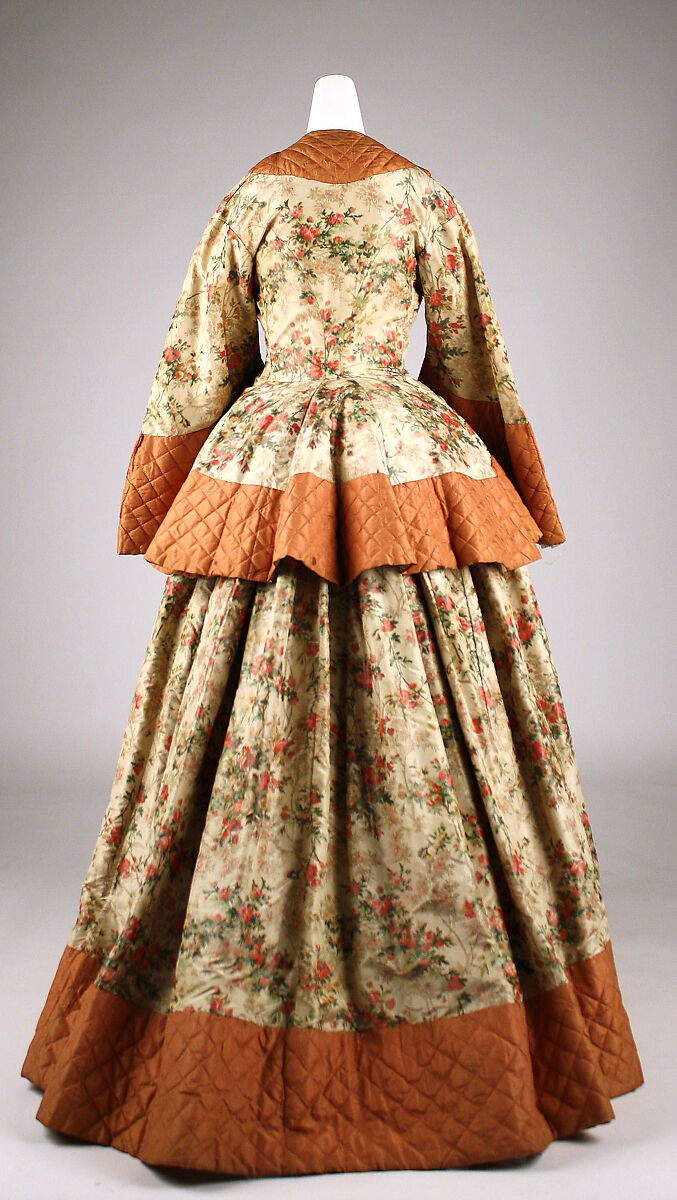 Wrapper, silk, British