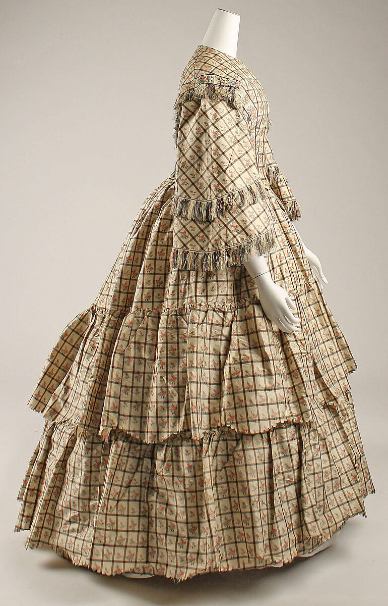 Ensemble, silk, probably British