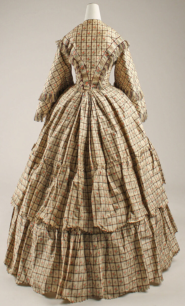 Ensemble, silk, probably British