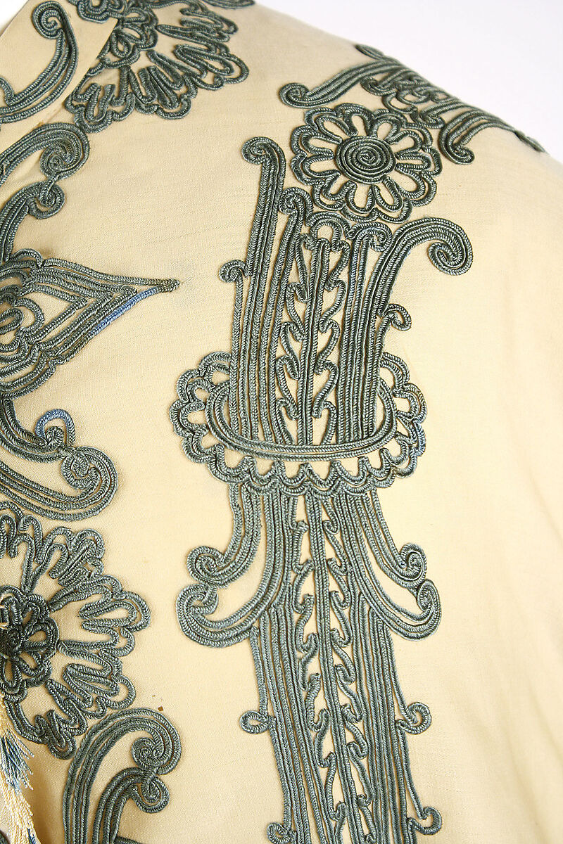 Dolman, wool, British