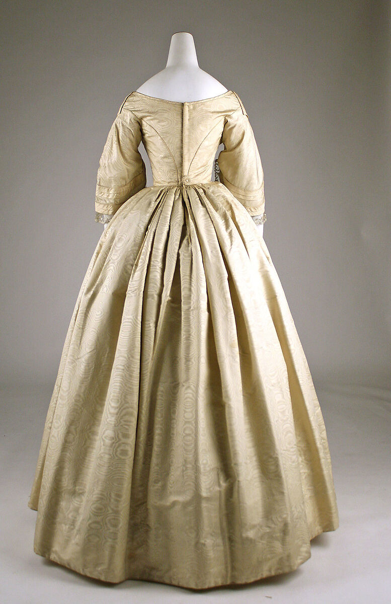 Wedding ensemble, silk, European