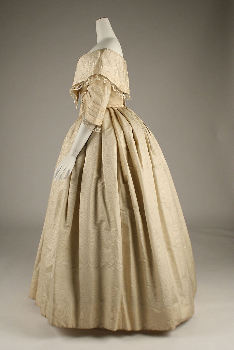 Wedding ensemble, silk, European