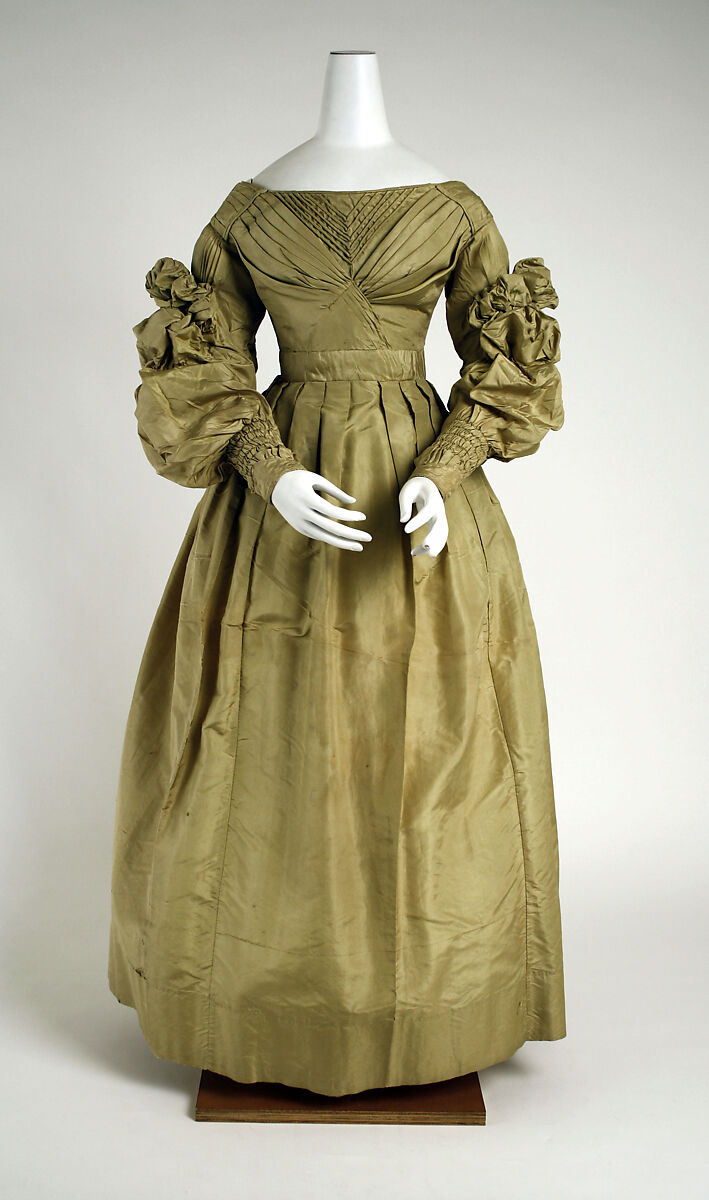 Ensemble, silk, American or European 