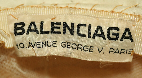 Pillbox hat, House of Balenciaga (French, founded 1937), silk, French