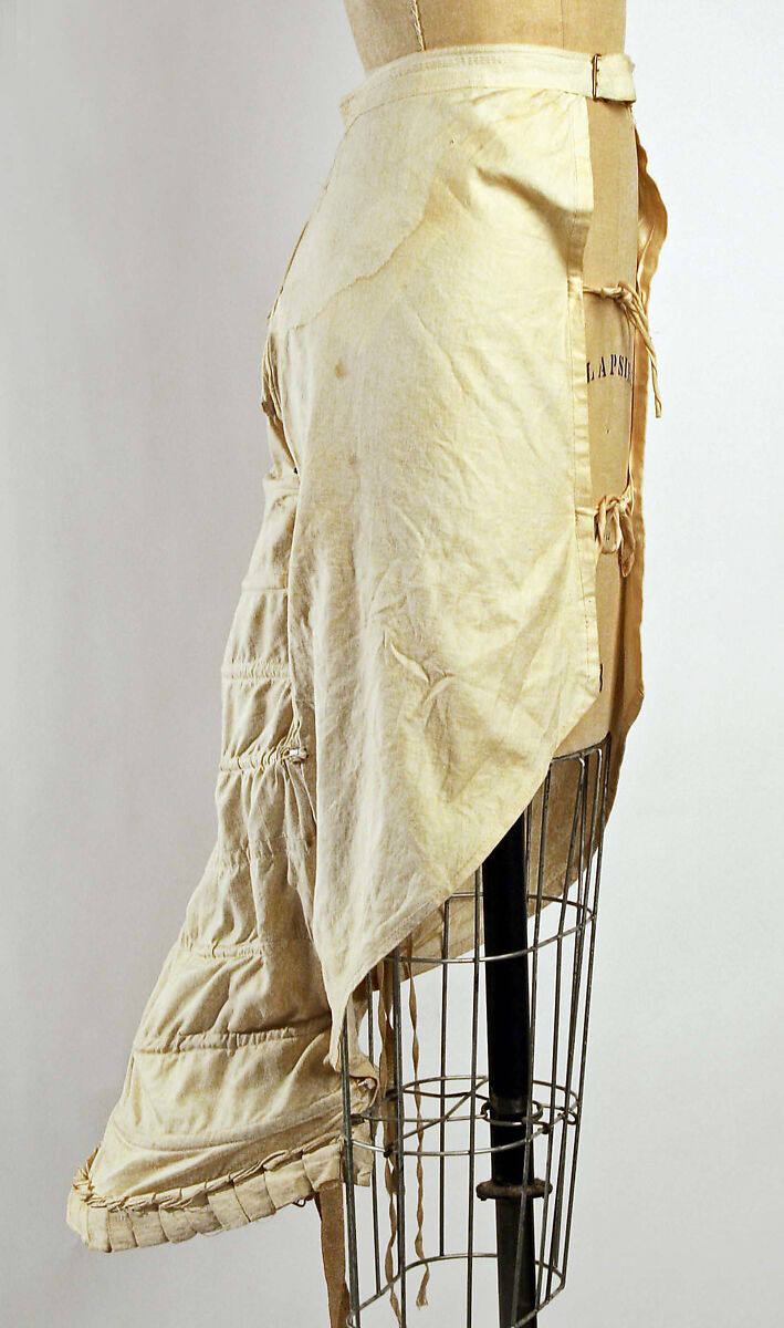 Bustle, cotton, American