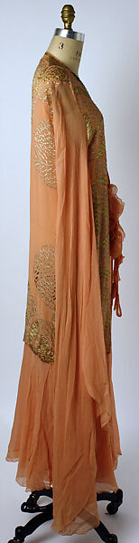 Tea gown, Franklin Simon &amp; Co. (American, founded 1902), silk, metallic thread, American