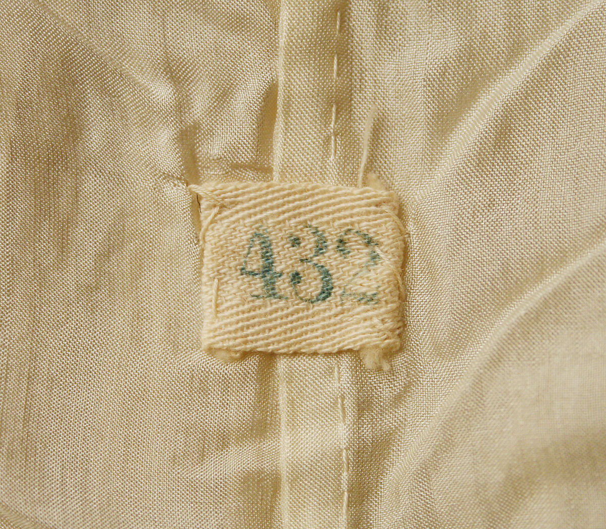 Negligée, silk, cotton, American or European