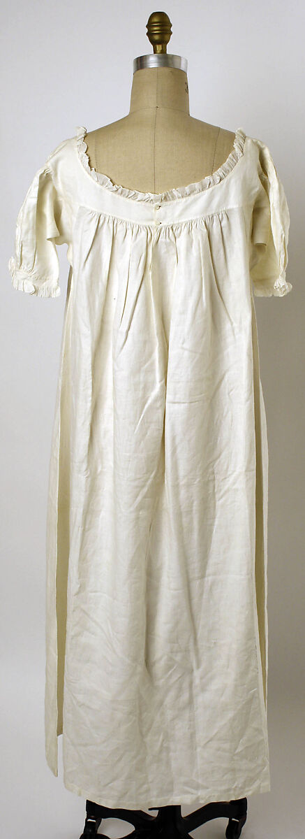 Nightgown, linen, American or European
