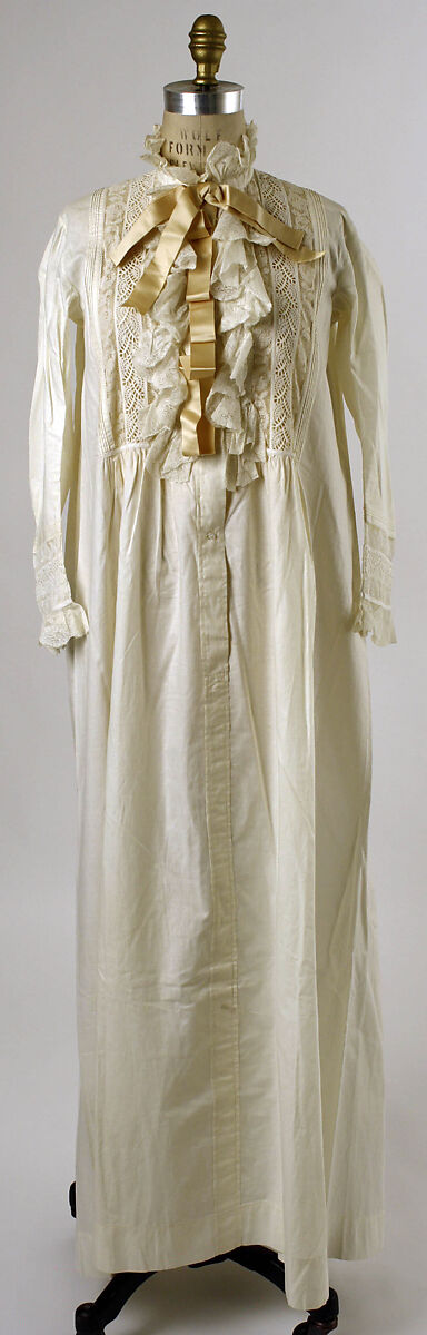 Nightgown, cotton, American 