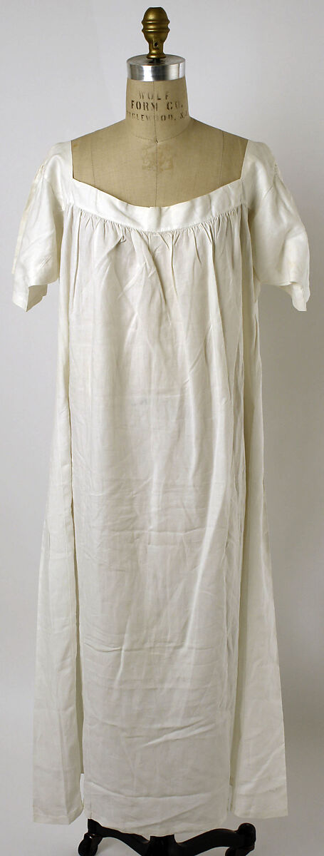 Nightgown, linen, American or European 