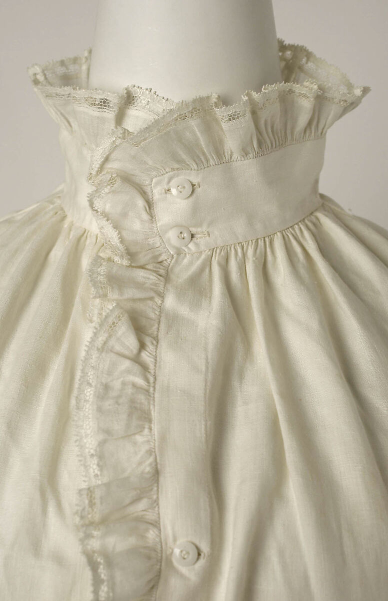 Nightgown, linen, American or European