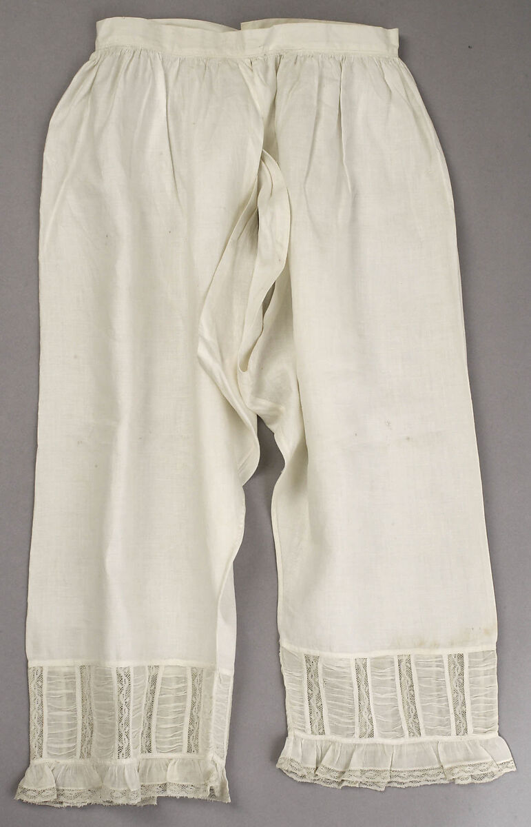 Lingerie, linen, American or European