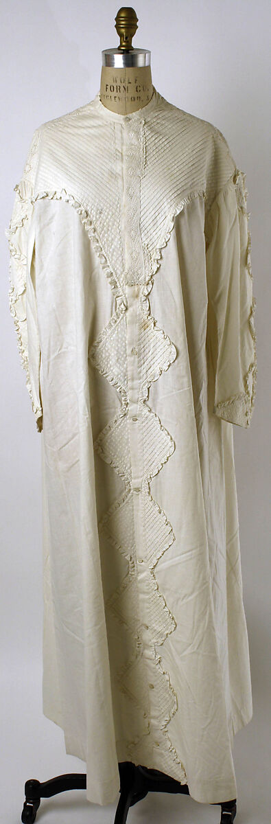 Nightgown, cotton, American or European 