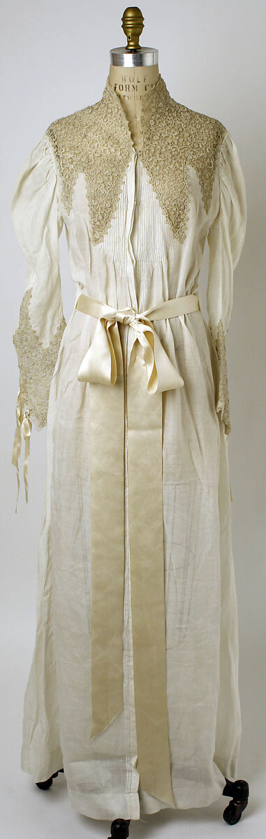 Nightgown, cotton, French 