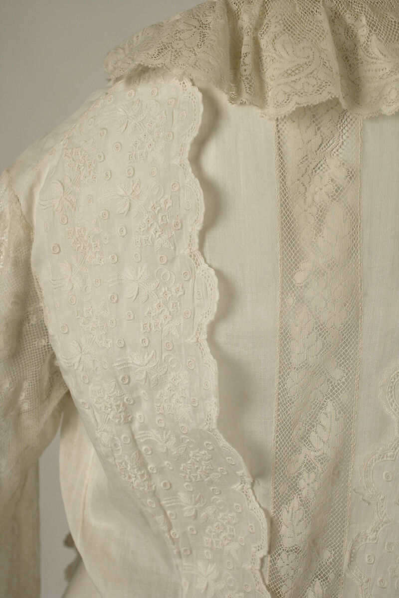 Tea gown, cotton, American