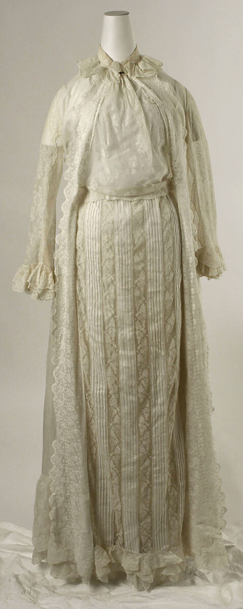 Tea gown, cotton, American 