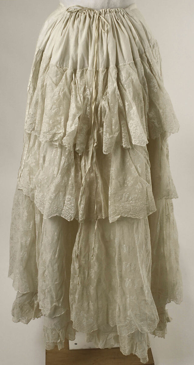 Tea gown, cotton, American