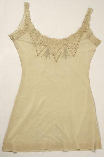 Undershirt