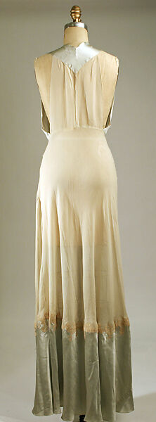 Nightgown, [no medium available], American or European